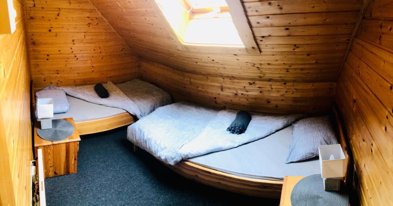 Holiday Cottage Krishtan ポドチェトルテク エクステリア 写真