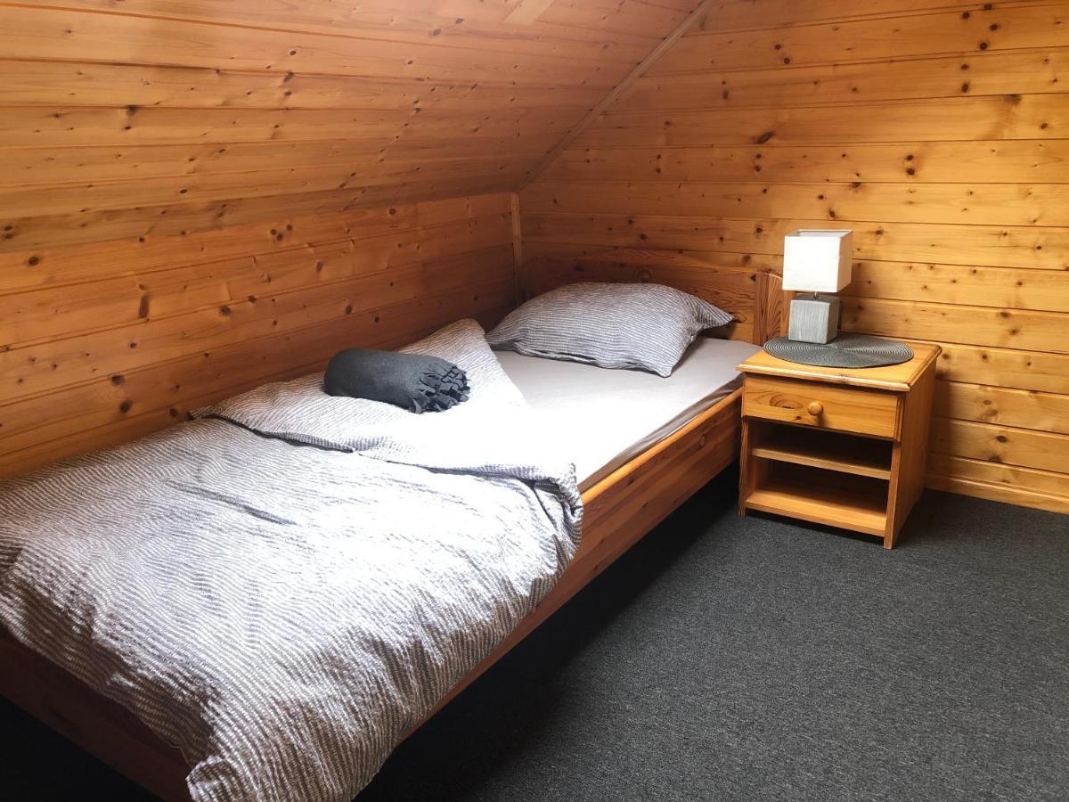 Holiday Cottage Krishtan ポドチェトルテク エクステリア 写真